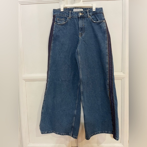Zara Denim - Zara Wide Leg Cropped High Waisted Dark Wash Slit Side Jeans Size 2‎